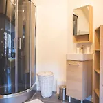 Casa de hóspedes Colocation De Luxe à Avec Jardin *