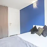 Colocation De Luxe à Avec Jardin