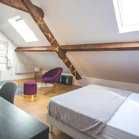 Maison d'hôtes Colocation De Luxe à Avec Jardin